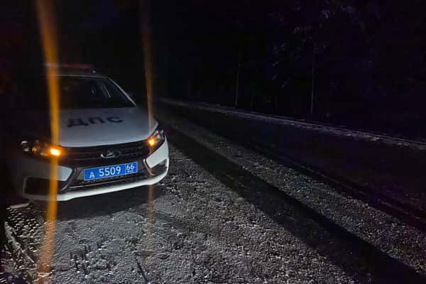 На трассе «Екатеринбург - Нижний Тагил - Серов» ГИБДД ввела частичное ограничение движения транспорта