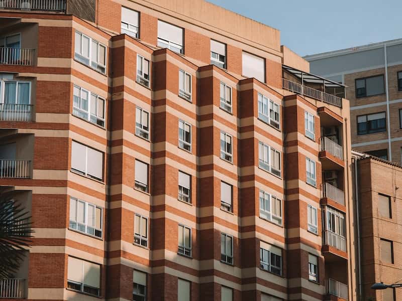 Для тагильских сирот купили 20 квартир