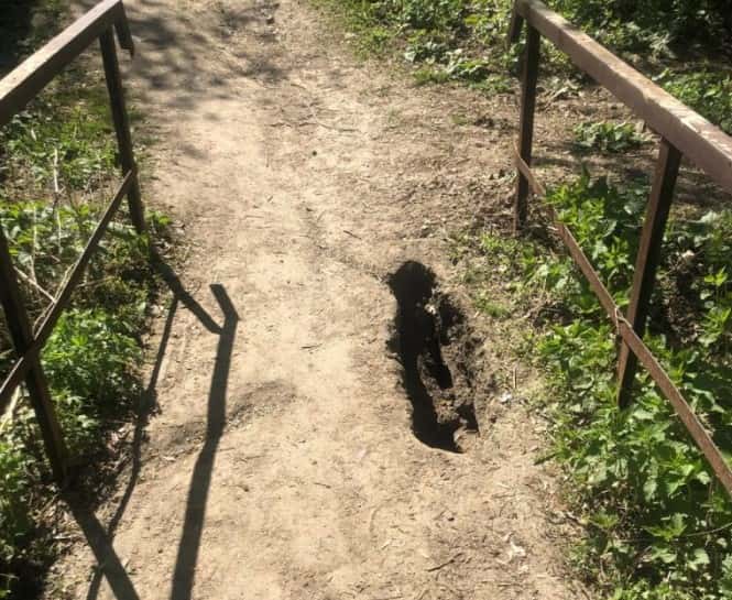 В Нижнем Тагиле гниет мост на улице Бондина — жители требуют его восстановления