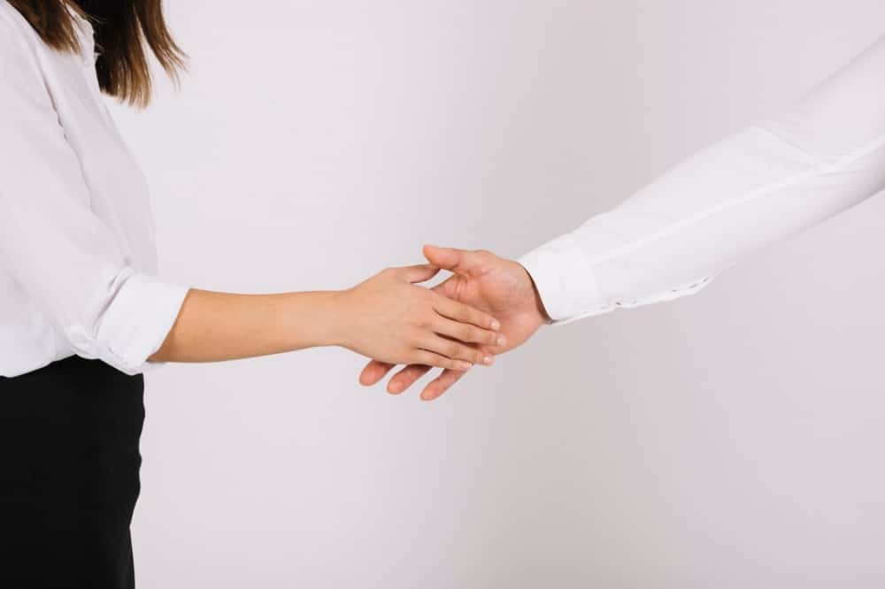 Глава Нижнего Тагила Владислав Пинаев наградил лучших работников сферы торговли