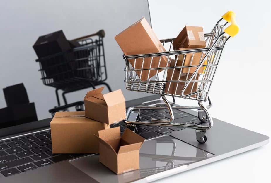 Новые правила на Wildberries и Ozon: россияне смогут возвращать товары бесплатно