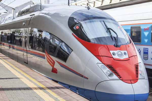 В Москву поставят 41 уральский локомотив