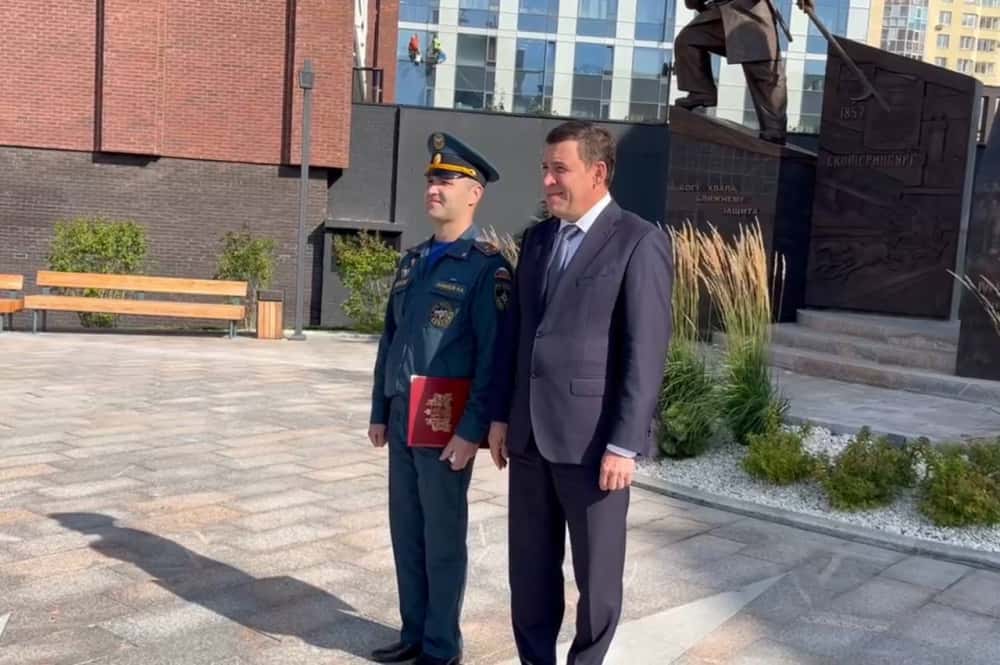 Государственную награду вручили участнику ликвидации последствий обрушения жилого дома в Нижнем Тагиле