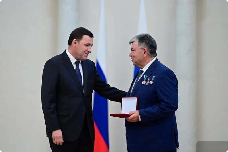 Губернатор Свердловской области вручил тагильчанам государственные награды