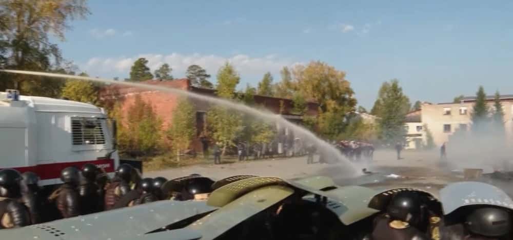 Массовые беспорядки устроили заключенные ИК-12 в Нижнем Тагиле: у сотрудников спецслужб прошли учения под такой легендой