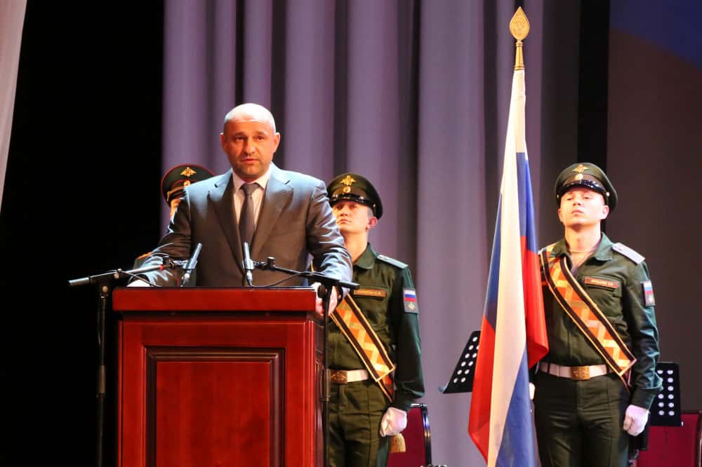 Новый полномочный представитель президента РФ в УрФО Артем Жога посетил «Уралвагонзавод» в Нижнем Тагиле