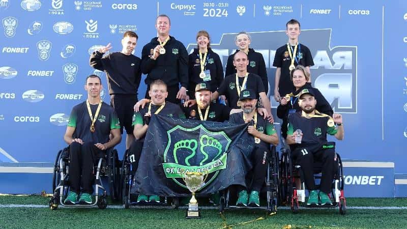 Спортсмены из Тагила взяли первое место на соревнованиях по футболу на электроколясках