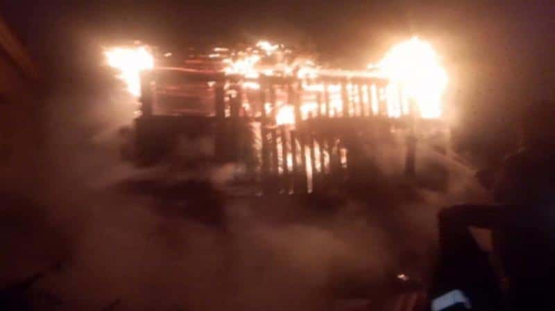 В Дзержинском районе Нижнего Тагила сгорела баня