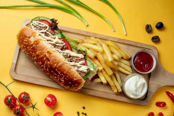 Французские ученые: чипсы и фастфуд могут спровоцировать поражение кожи