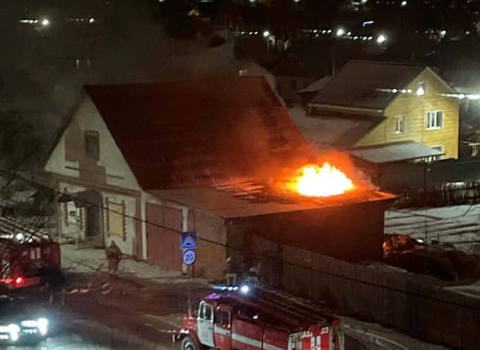 В Верхней Салде сгорела баня в частном доме
