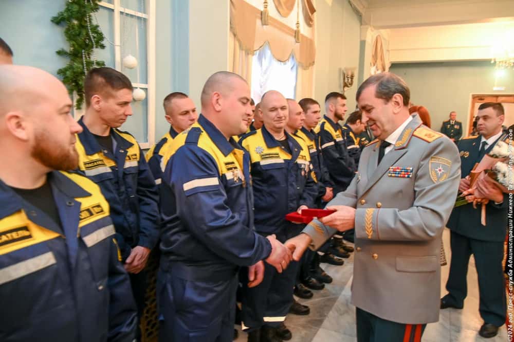 В Нижнем Тагиле наградили участников ликвидации последствий обрушения дома на улице Сибирская