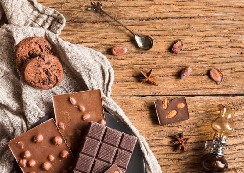 Эксперт назвала зависимость от сладкого серьезной проблемой и рассказала, чем она грозит 