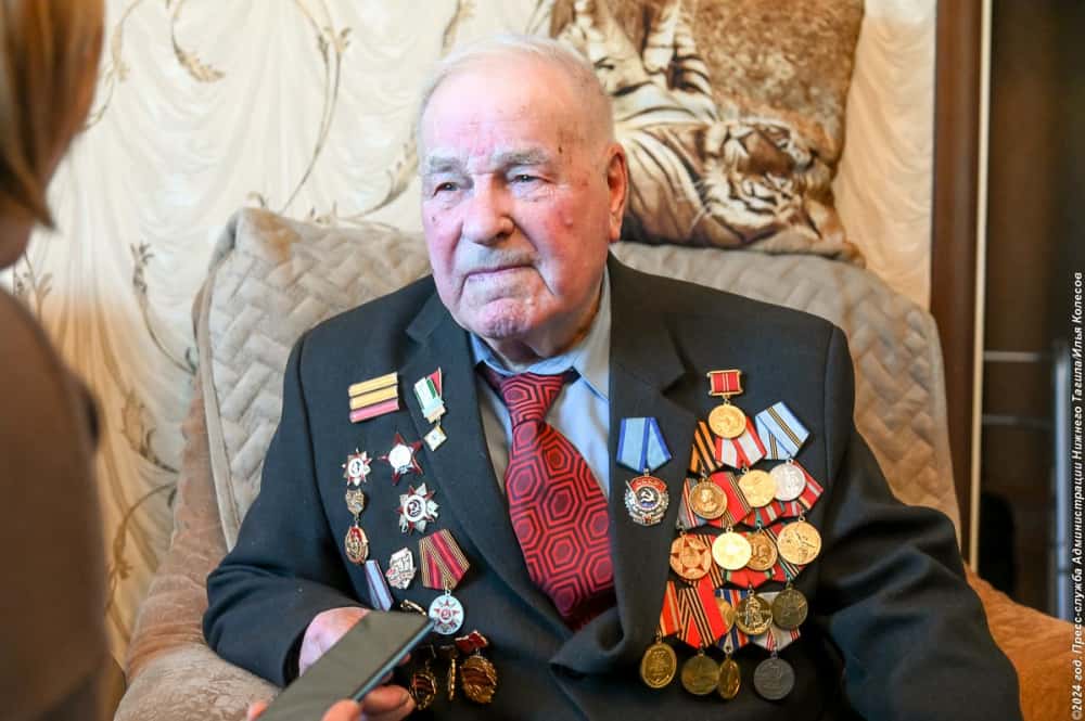 Житель Нижнего Тагила, ветеран-фронтовик, отметил 100-летний юбилей 