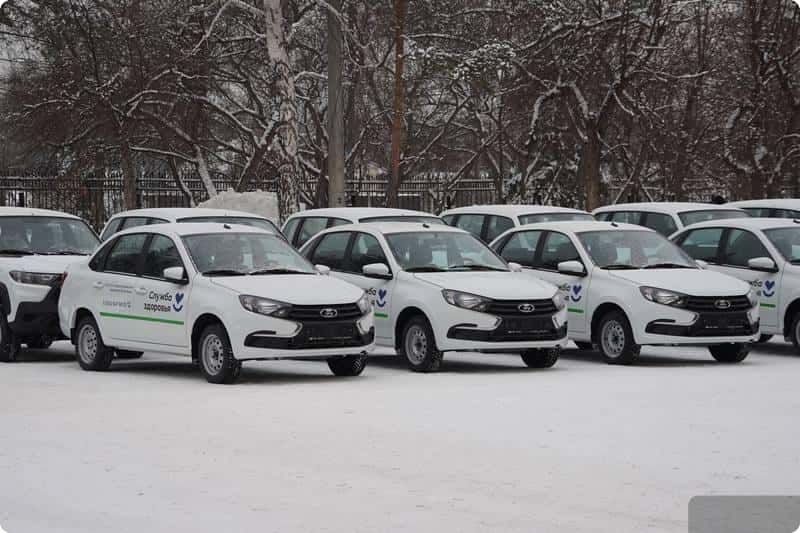Нижний Тагил и другие населенные пункты получили новые автомобили для медучреждений 