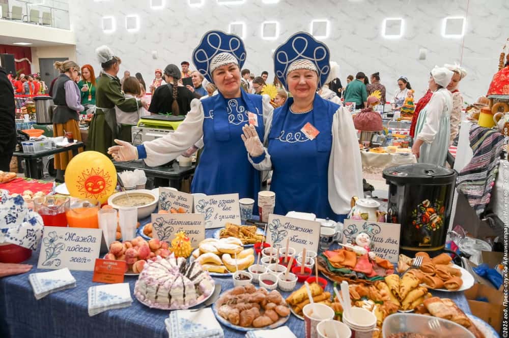 Как прошел фестиваль в честь Масленицы в Нижнем Тагиле: жители города встретились с известным шеф-поваром