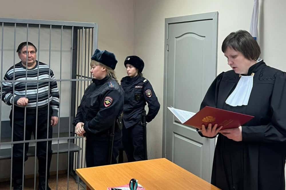 Экс-глава Министерства энергетики и ЖКХ Свердловской области Смирнов хочет отправиться на СВО