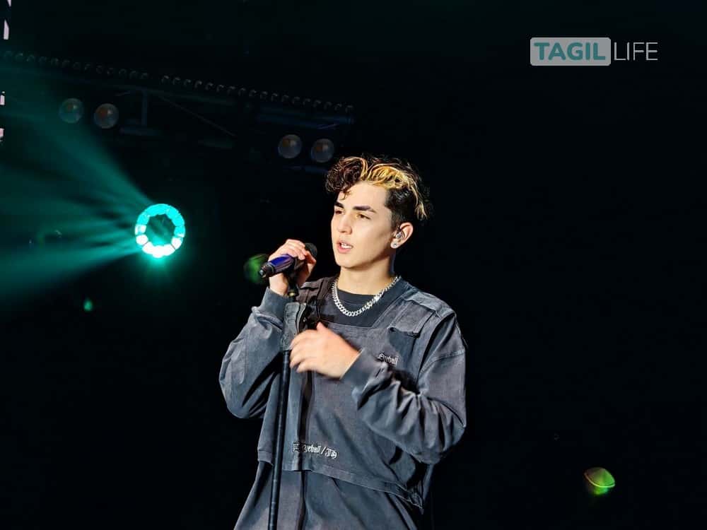 Тысячи тагильчан отжигали в центре города. Фоторепортаж