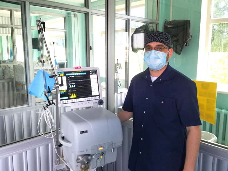 В Свердловской области врачи спасли недоношенного ребёнка с критической патологией