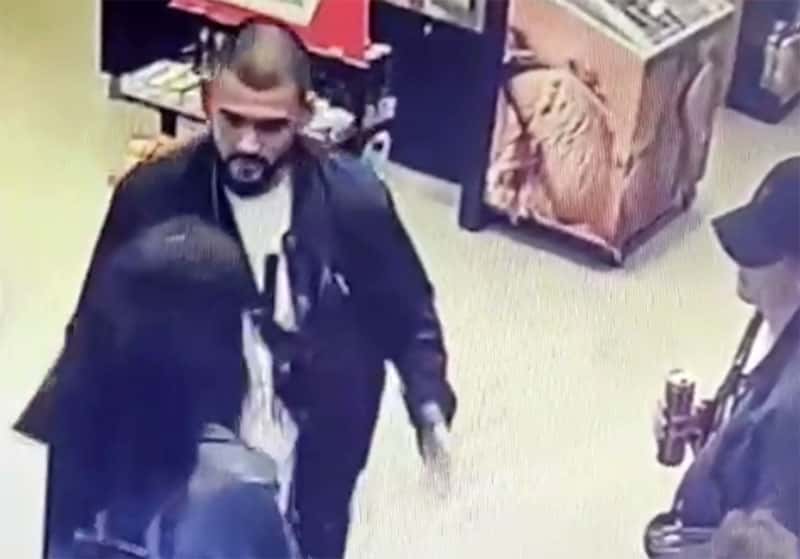 В Екатеринбурге мужчина ударил девушку по лицу в магазине: суд назначил 15 суток ареста