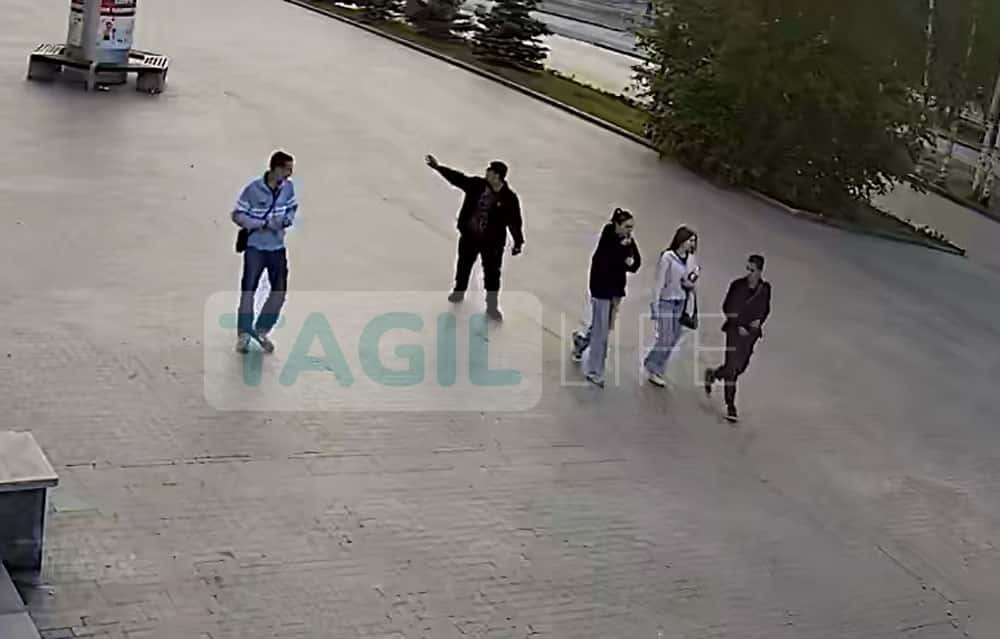 Полиция Нижнего Тагила ищет молодого человека, который случайно разбил окно цирка выстрелом из травматического пистолета