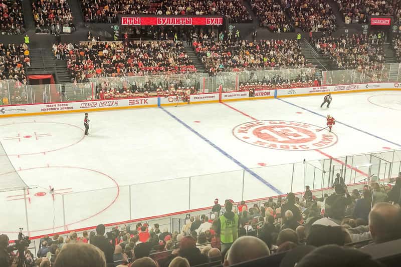 В Екатеринбурге прошёл прощальный матч Павла Дацюка: на льду сыграли Овечкин, Капризов и другие легенды