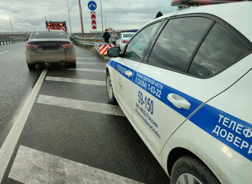 На трассе М-12 в Свердловской области поймали водителя без номеров: рейд ГИБДД и «Автодора»