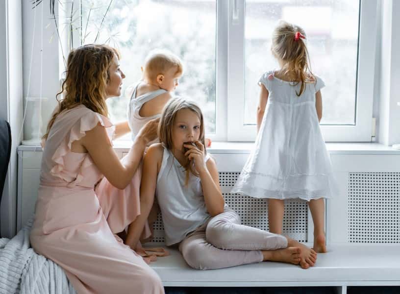 Психолог Иванова объяснила, какую психологическую травму переживает мать преступника