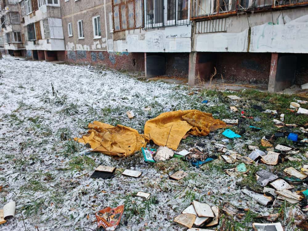 Пожар в жилом доме на Ломоносова в Екатеринбурге: эвакуированы 40 человек