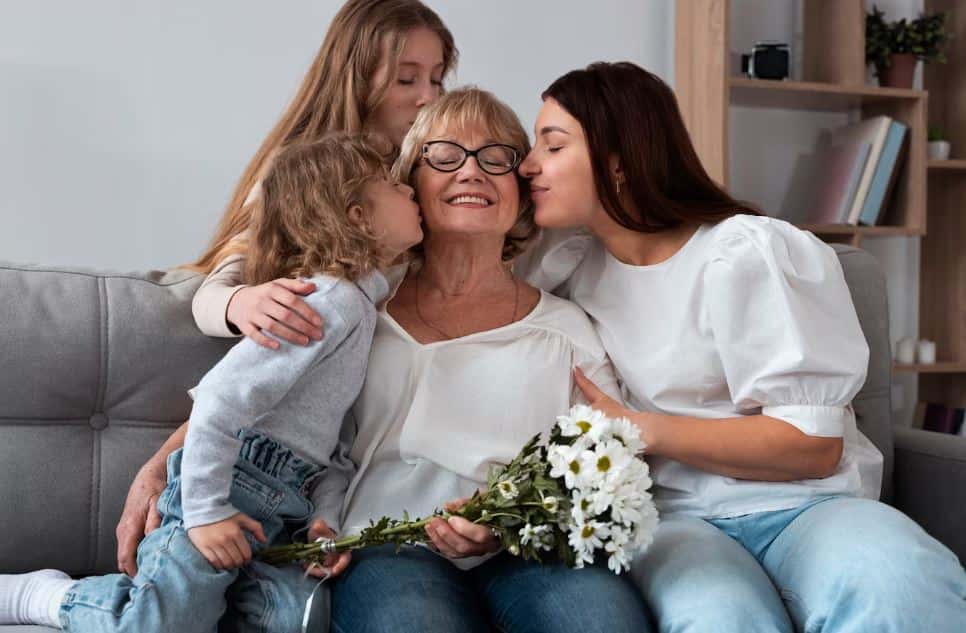 Когда родители не радуются вашим успехам: психолог объяснила, почему это больно и как справиться