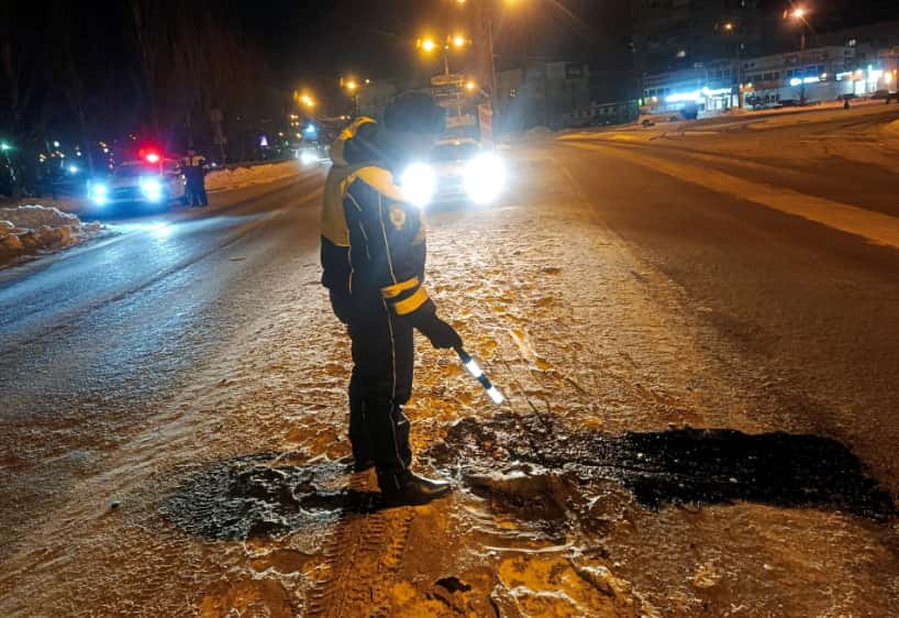 Ребенок вылетел в окно при ДТП в Нижнем Тагиле: полуторагодовалая девочка пострадала из-за отсутствия детского кресла