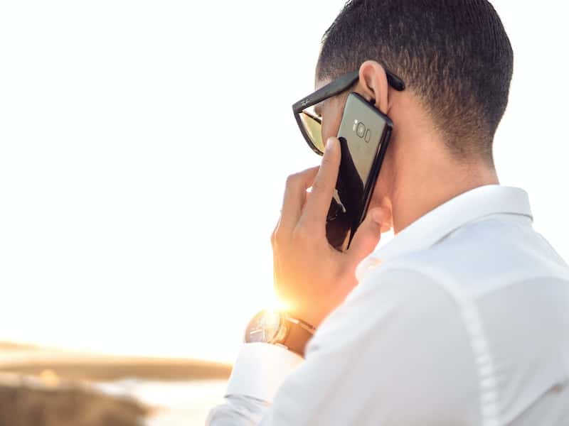 Эксперты назвали главные причины ухудшения звука в смартфоне со временем