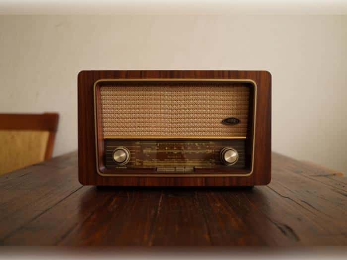 Жителей Свердловской области на неделю оставили без ТВ и радио