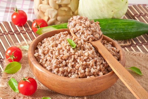 Диетолог рассказала, как питаться, чтобы гормоны работали правильно | Эксперт рассказала, как еда влияет на гормоны