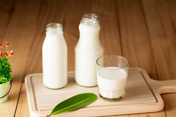 На Урале продолжают расти цены на молочные продукты | Молоко и овощи продолжают дорожать в Свердловской области