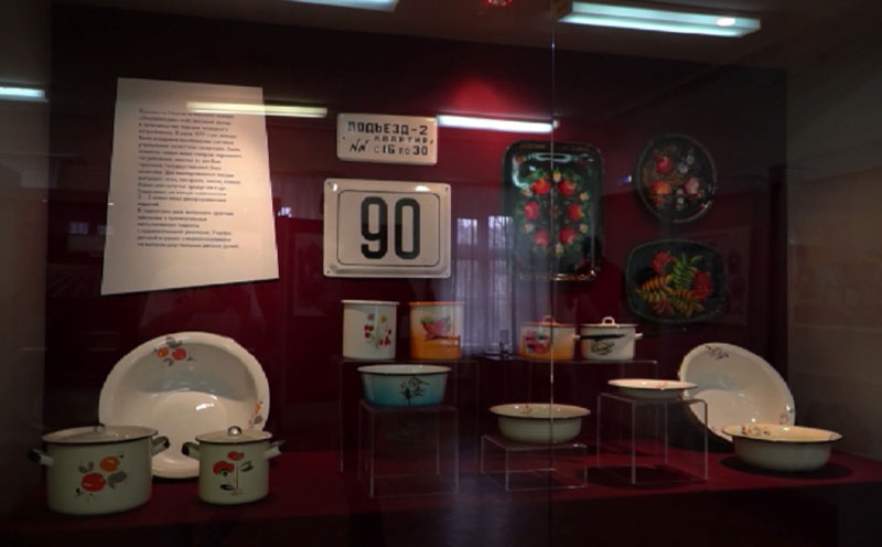 Ностальгия по СССР: в Нижнем Тагиле открыли выставку предметов из детства | «Сделано в Нижнем Тагиле»: выставка вернула горожан в 70–90-е годы