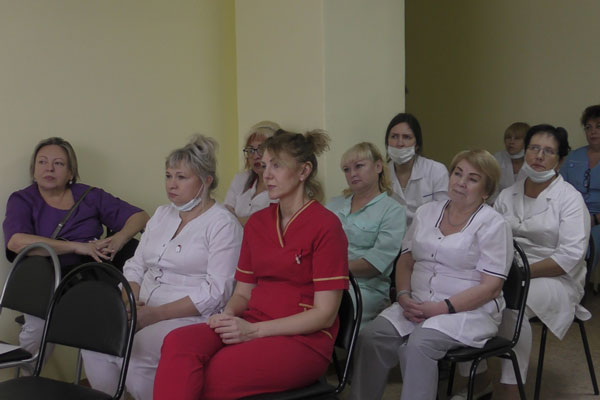 В Нижнем Тагиле врач – стоматолог лишилась сбережений, поверив мошенникам, действовавшим от имени Министерства здравоохранения