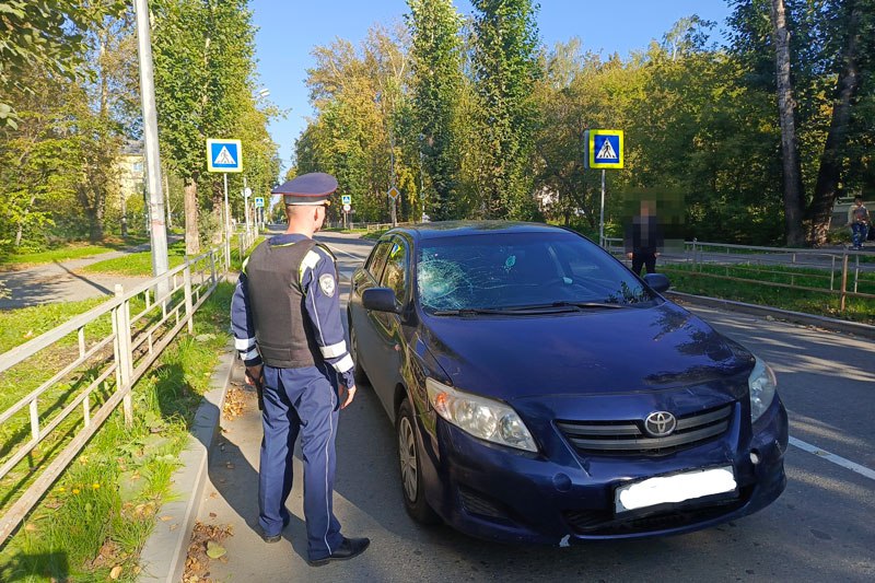 В Нижнем Тагиле в результате ДТП подросток получил травмы ноги  | На Урале водитель допустил наезд на несовершеннолетнего велосипедиста 