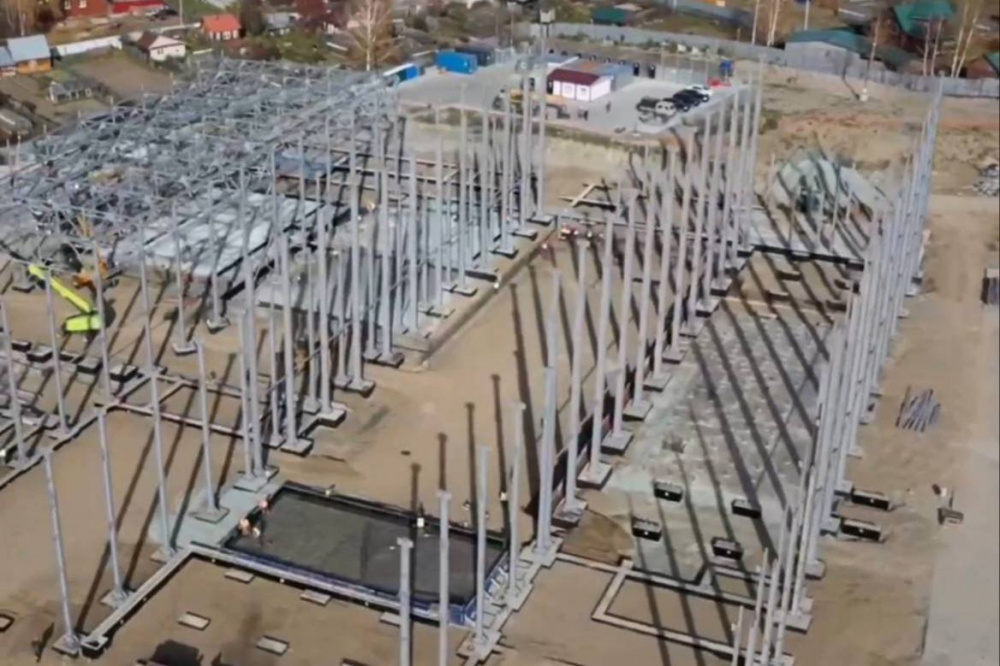 В Нижнем Тагиле на станции водоподготовки «Южная» начали устанавливать оборудование  | На Урале на станции водоподготовки смонтировали первые 60 песчаных фильтров