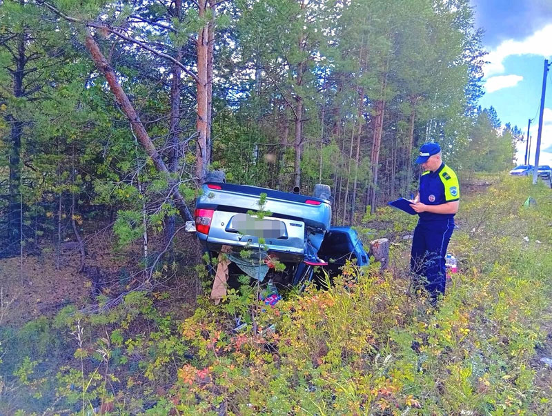 ДТП в Серове: пьяный водитель Mazda CX-5 столкнулся с Lada Priora | В Серове нетрезвый водитель устроил ДТП с переворотом машины