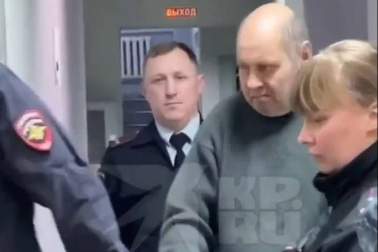 Мальчик мог быть не единственной жертвой: свердловский педофил втирался в доверие к детям | На Урале устанавливают точное количество жертв обвиняемого в педофилии мужчины