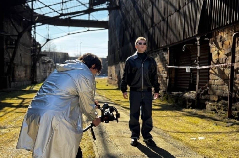 В Нижнем Тагиле сняли выпуск тревел-шоу ТНТ с Лео Канделаки | В Нижнем Тагиле прошли съемки тревел-шоу ТНТ