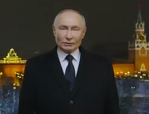 «Все будет хорошо»: Владимир Путин поздравил россиян с новым 2025 годом | Владимир Путин поздравил россиян с Новым годом