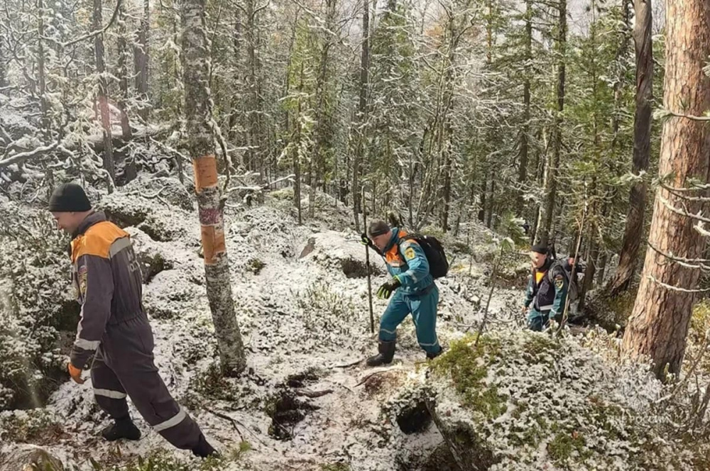 «Лицо в расщелине»: медик из Нижнего Тагила заявил, что нашел тело пропавшей Ирины Усольцевой на старом видео МЧС | Уралец заявил, что нашел тело пропавшей Ирины Усольцевой на видео МЧС