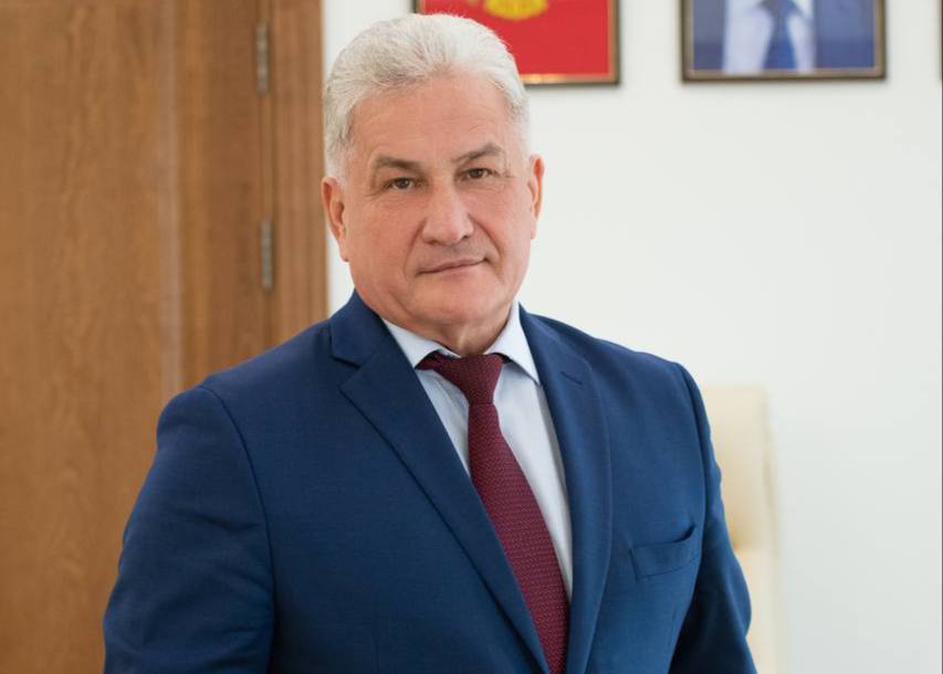 Министр образования Свердловской области покидает пост | На Урале сменится министр образования и молодежной политики