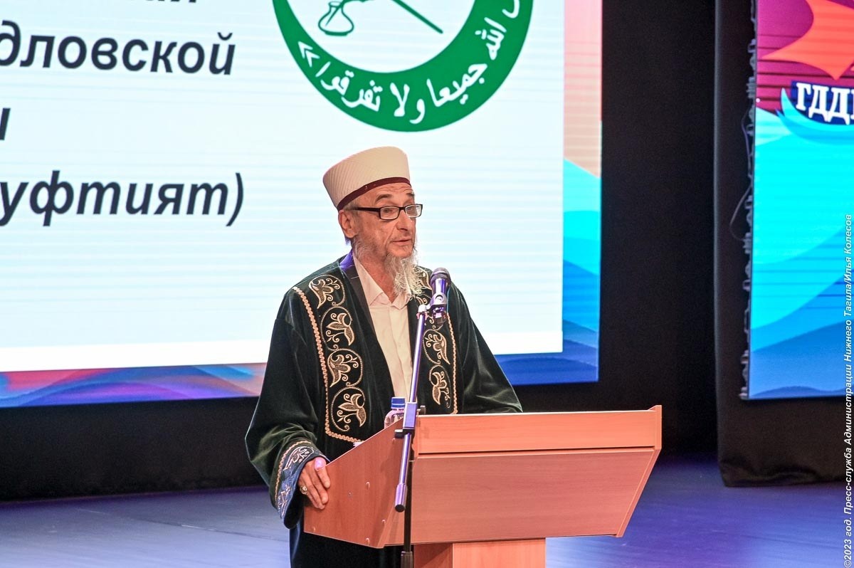 В Нижнем Тагиле прошла межконфессиональная встреча представителей муфтията, епархии и педагогов