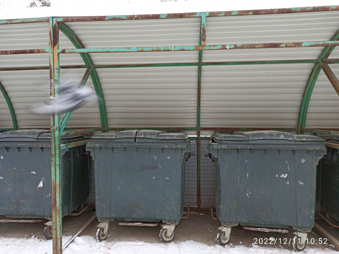 Тагильская колония обеспечит Ирбит контейнерами для мусора