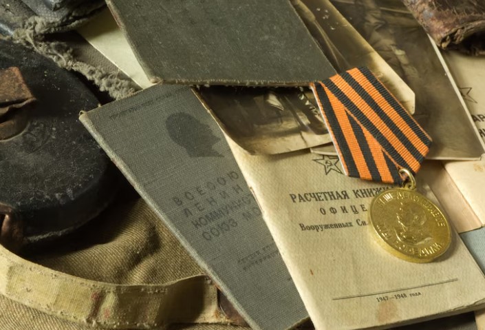 Что нельзя брать с собой участникам акции «Бессмертный полк»: в списке напитки и крупногабаритные сумки | Жителей Урала предупредили о том, что нельзя проносить участникам «Бессмертного полка» Что нельзя брать с собой участникам акции «Бессмертный полк»: в списке напитки и крупногабаритные сумки | Жителей Урала предупредили о том, что нельзя проносить участникам «Бессмертного полка»