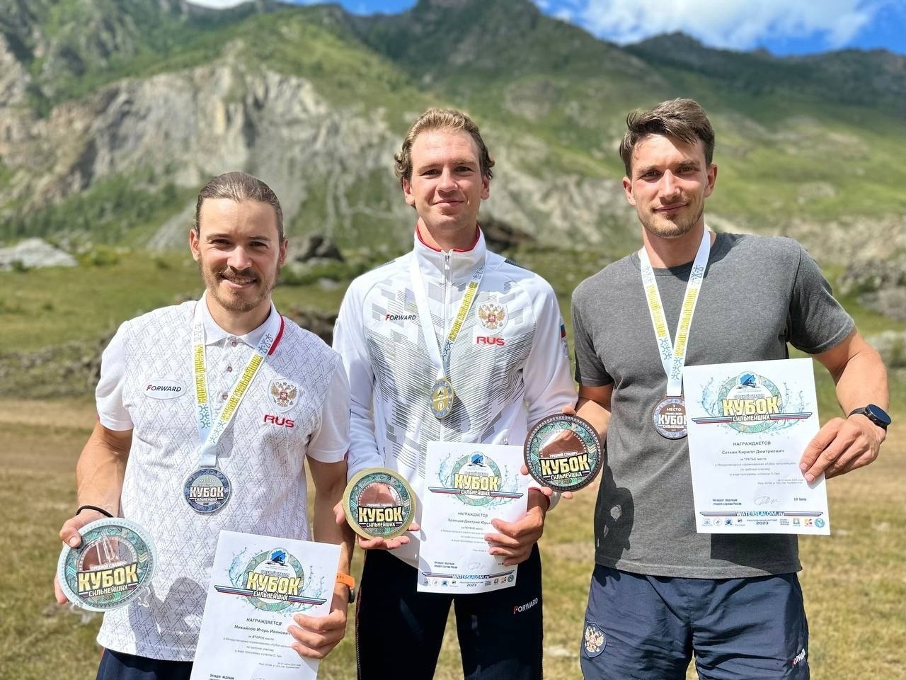 Тагильчане триумфируют на международных соревнованиях по гребному слалому