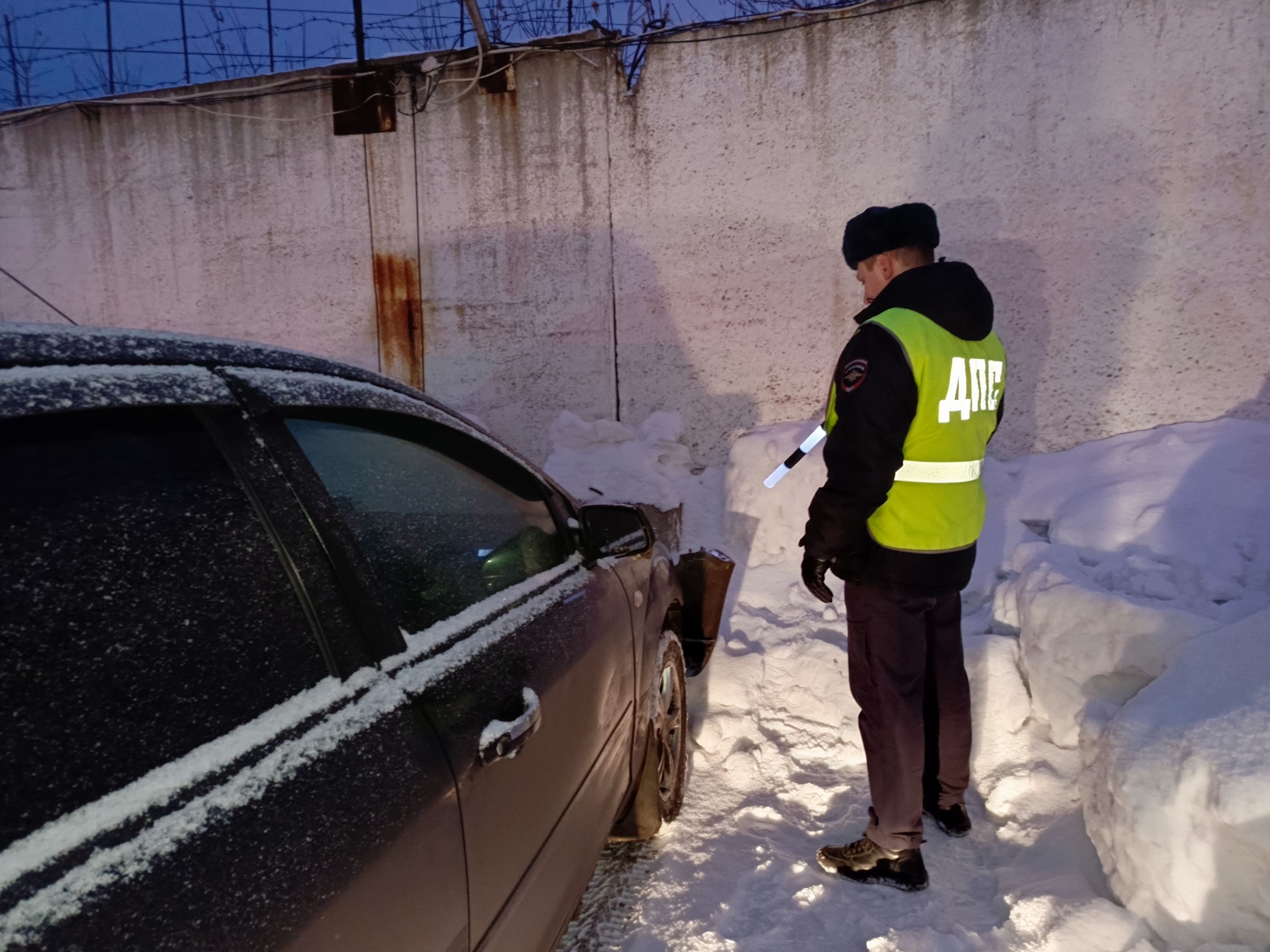 В Нижнем Тагиле ранее лишенный права управления водитель спровоцировал ДТП