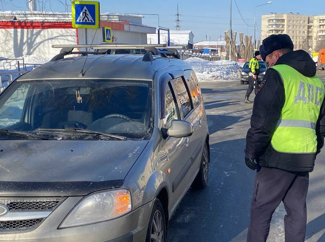 В Тагиле водитель сбил пешехода из-за слепящего солнца